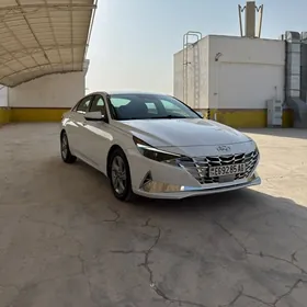 Hyundai Elantra 2021