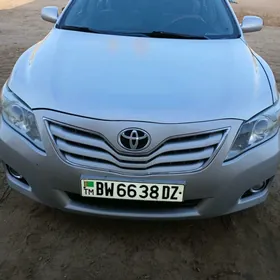 Toyota Camry 2011