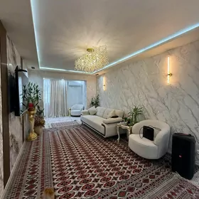 3-мкр 3 ком евро Мира панелька