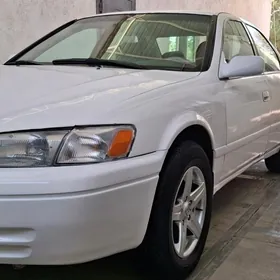Toyota Camry 1997