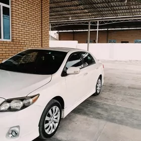 Toyota Corolla 2011