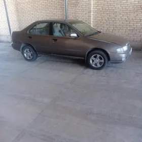 Nissan Sunny 1998