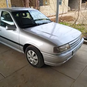 Opel Vectra 1992