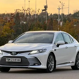 Toyota Camry 2022