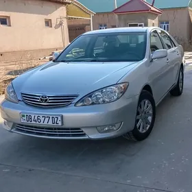 Toyota Camry 2005