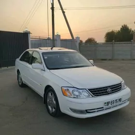 Toyota Avalon 2004