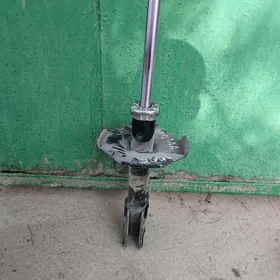 Amartizator Corolla 2005