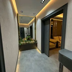 ЦЕНТР 3 КОМНАТЫ 102м2