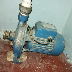 водяной насос б/у