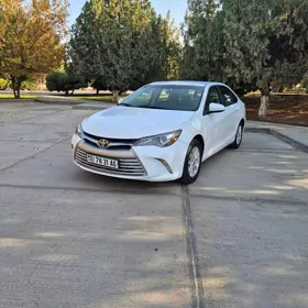 Toyota Camry 2017