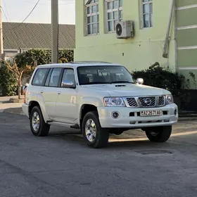 Nissan Patrol 2013