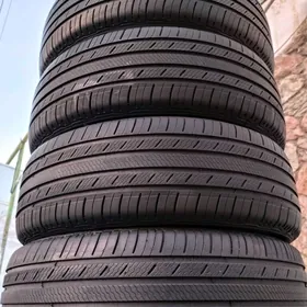 235 65 18 Michelin pakryşga