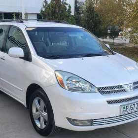 Toyota Sienna 2005