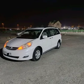 Toyota Sienna 2006