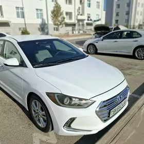 Hyundai Elantra 2018