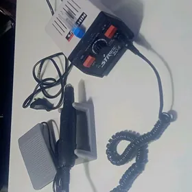 Маникюр dyrnak üçin