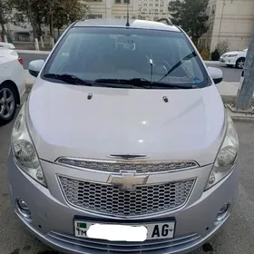 Chevrolet Spark 2012
