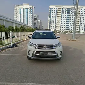 Toyota Highlander 2018
