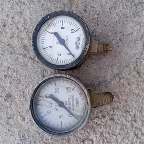 манометр manometr