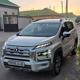 Mitsubishi Xpander 2024