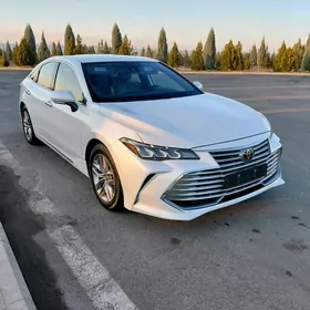 Toyota Avalon 2019