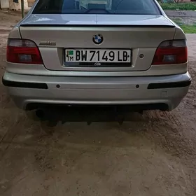 BMW E39 2002