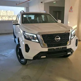 Nissan Navara 2024