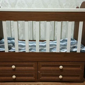 Продаётся Детская Кровать.