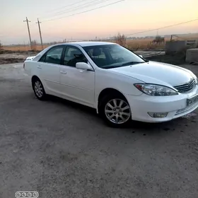 Toyota Camry 2005