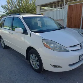 Toyota Sienna 2007