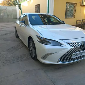 Lexus ES 350 2024