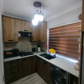 Büzmeýin Gres Arenda