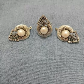 Серебряный комплект с жемчугом