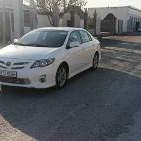 Toyota Corolla 2011