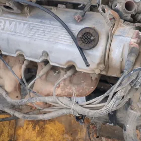 E34 BMW PRASTOY MATOR