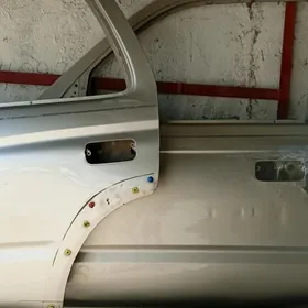 Toyota runner cep tarap gapyla