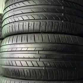 245-40-18 teker rabocy