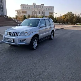 Toyota Land Cruiser Prado 2004