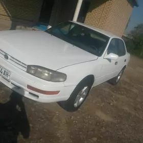 Toyota Camry 1992