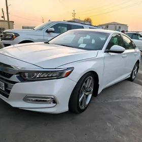 Honda Accord 2018