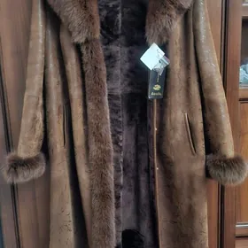 пальто дубленка