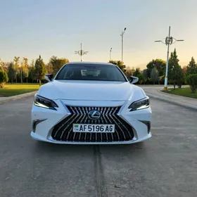 Lexus ES 350 2019