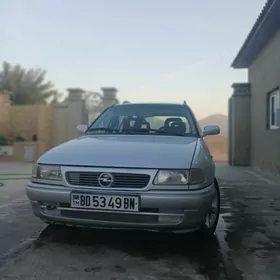 Opel Astra 1995