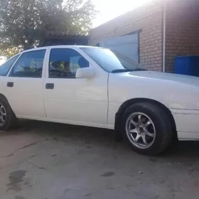 Opel Vectra 1990