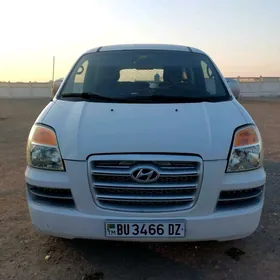 Hyundai H-1 2007
