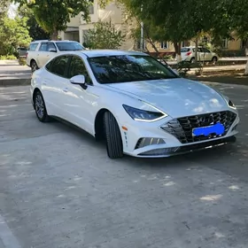 Hyundai Sonata 2021