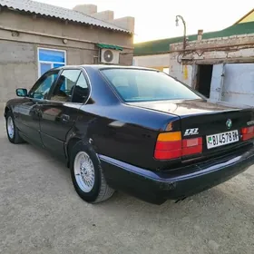 BMW 525 1989