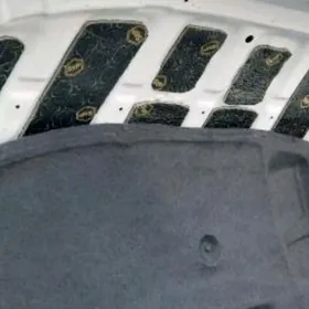 Королла капот чехол