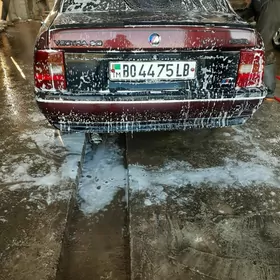 Opel Vectra 1990