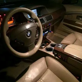 BMW 745 2004